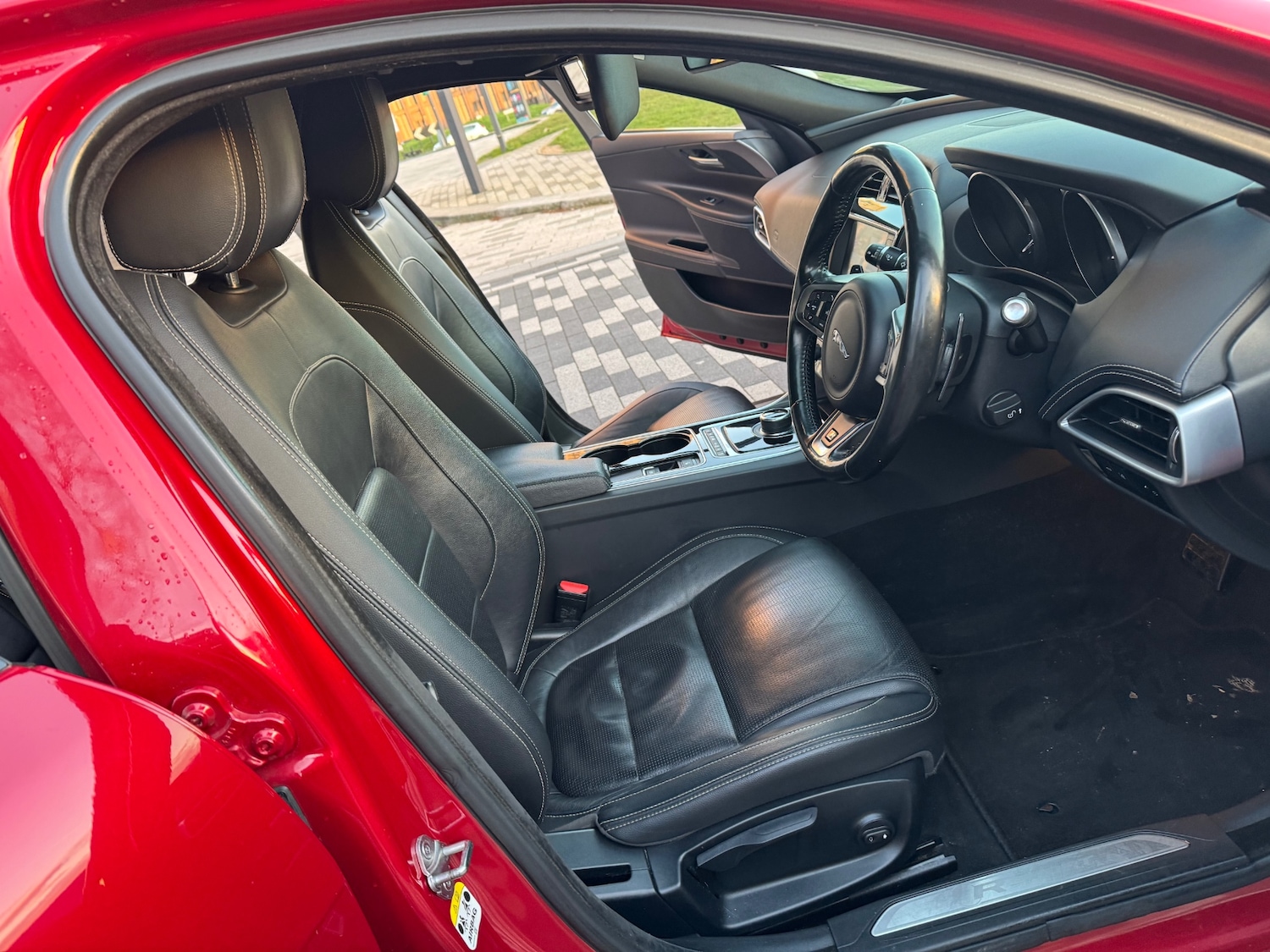 Used Jaguar XE 2017 for sale - 77082443: Photo 18