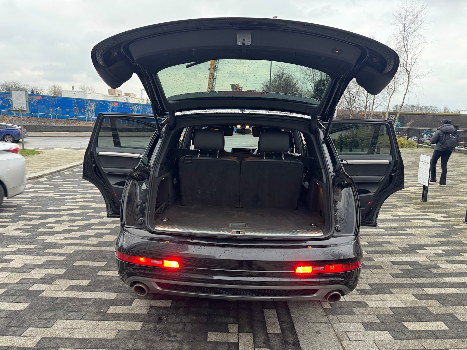 Used Audi Q7 2011 for sale - 77610361: Photo 11