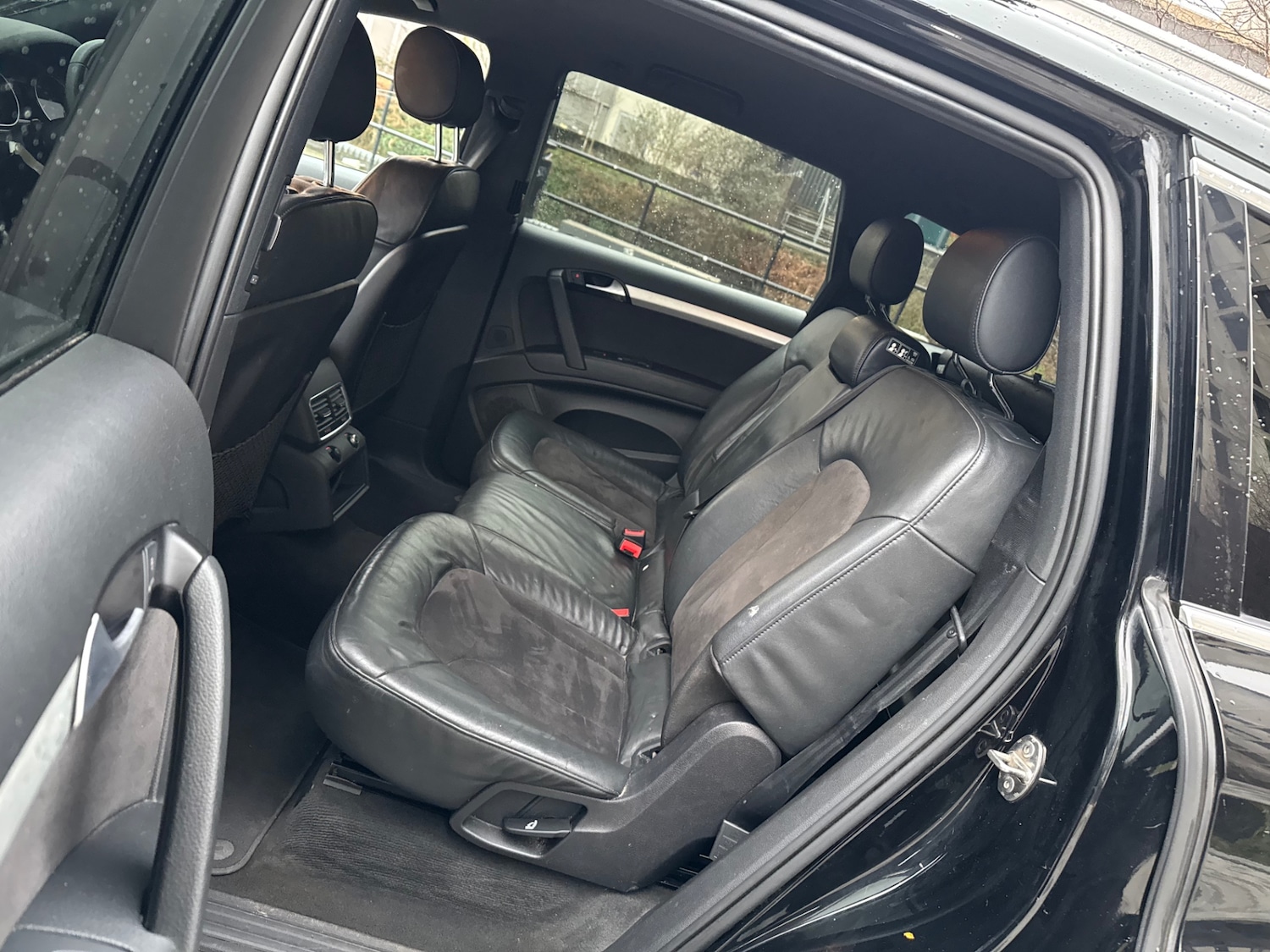 Used Audi Q7 2011 for sale - 77610361: Photo 17