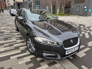 Used Jaguar XF 2015 for sale - 77907007: Photo