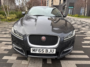 Used Jaguar XF 2015 for sale - 77907007: Photo