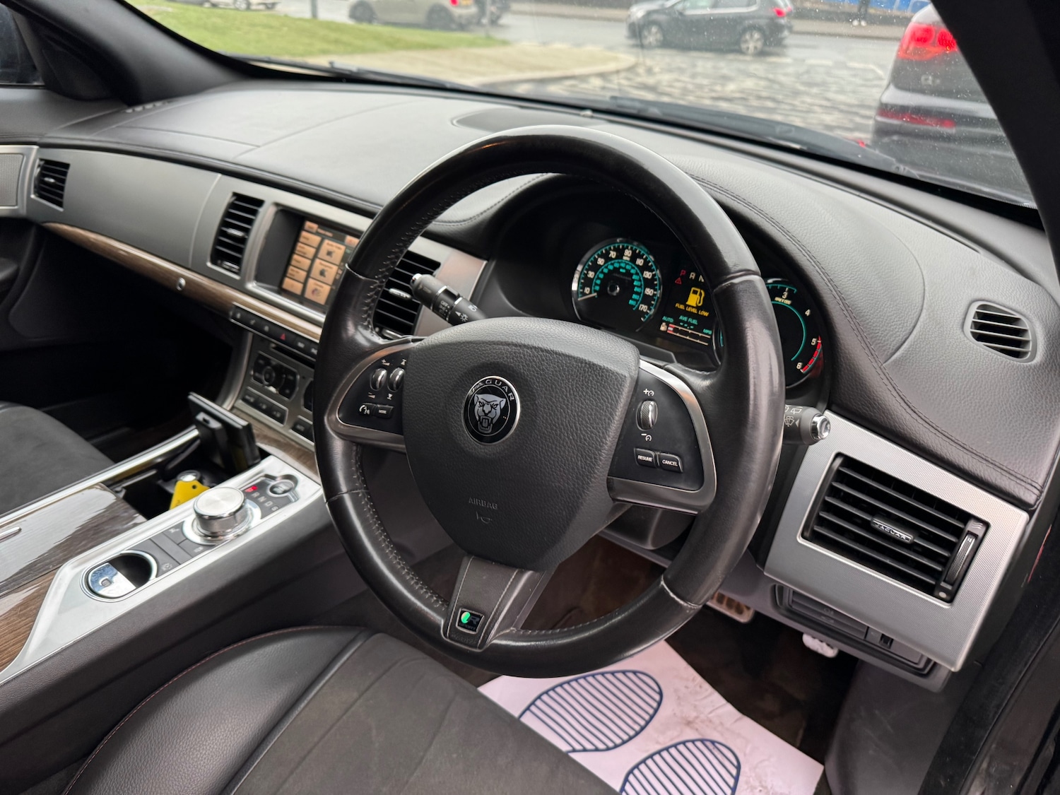 Used Jaguar XF 2015 for sale - 77907007: Photo 9