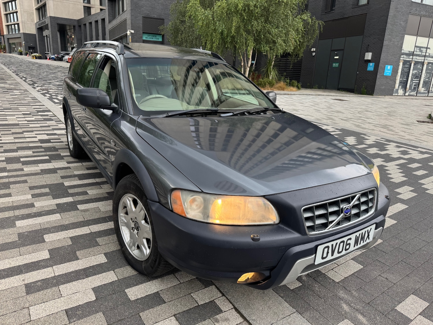 Vehicle 1