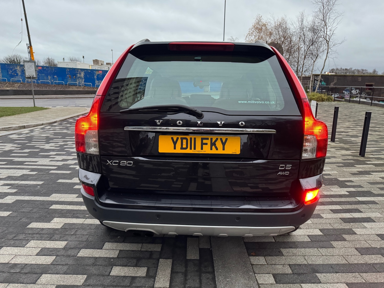 Used Volvo XC90 2011 for sale - 76974808: Photo 4