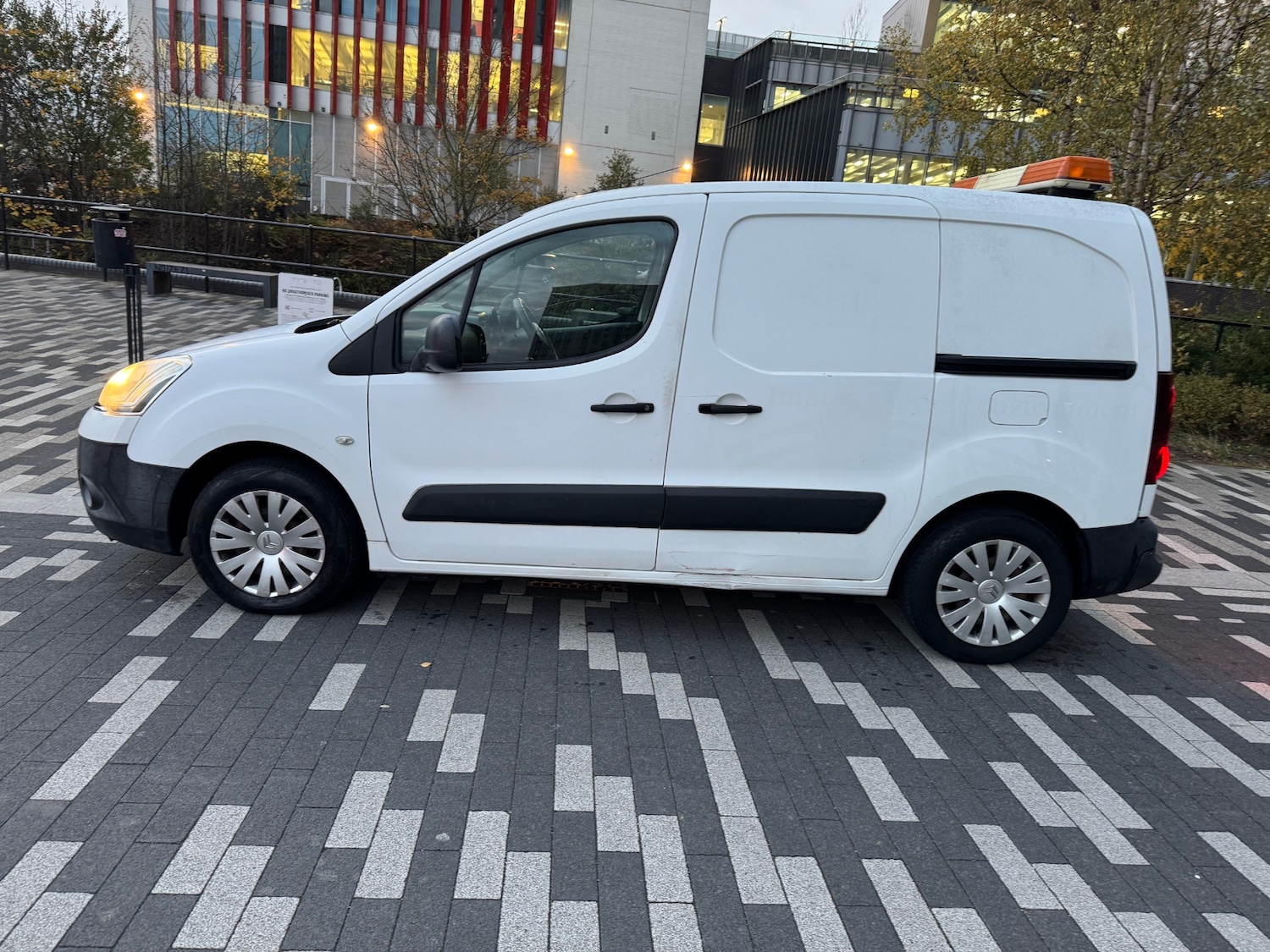 Used Citroen Berlingo 2012 for sale - 76458473: Photo 5