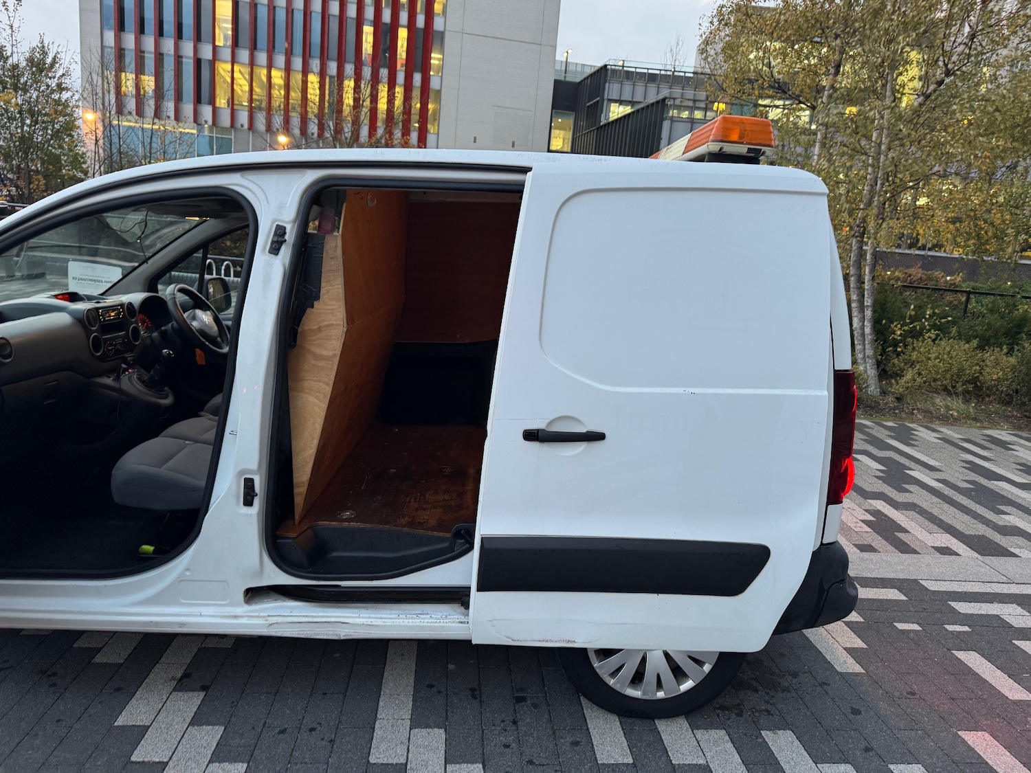 Used Citroen Berlingo 2012 for sale - 76458473: Photo 8