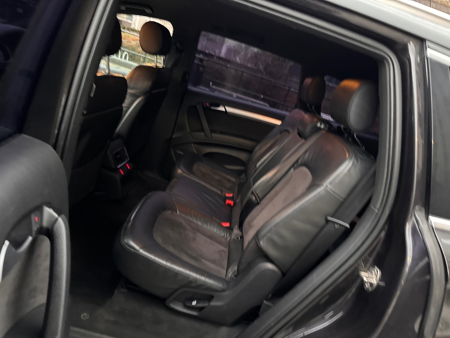 Used Audi Q7 2009 for sale - 77264759: Photo 17