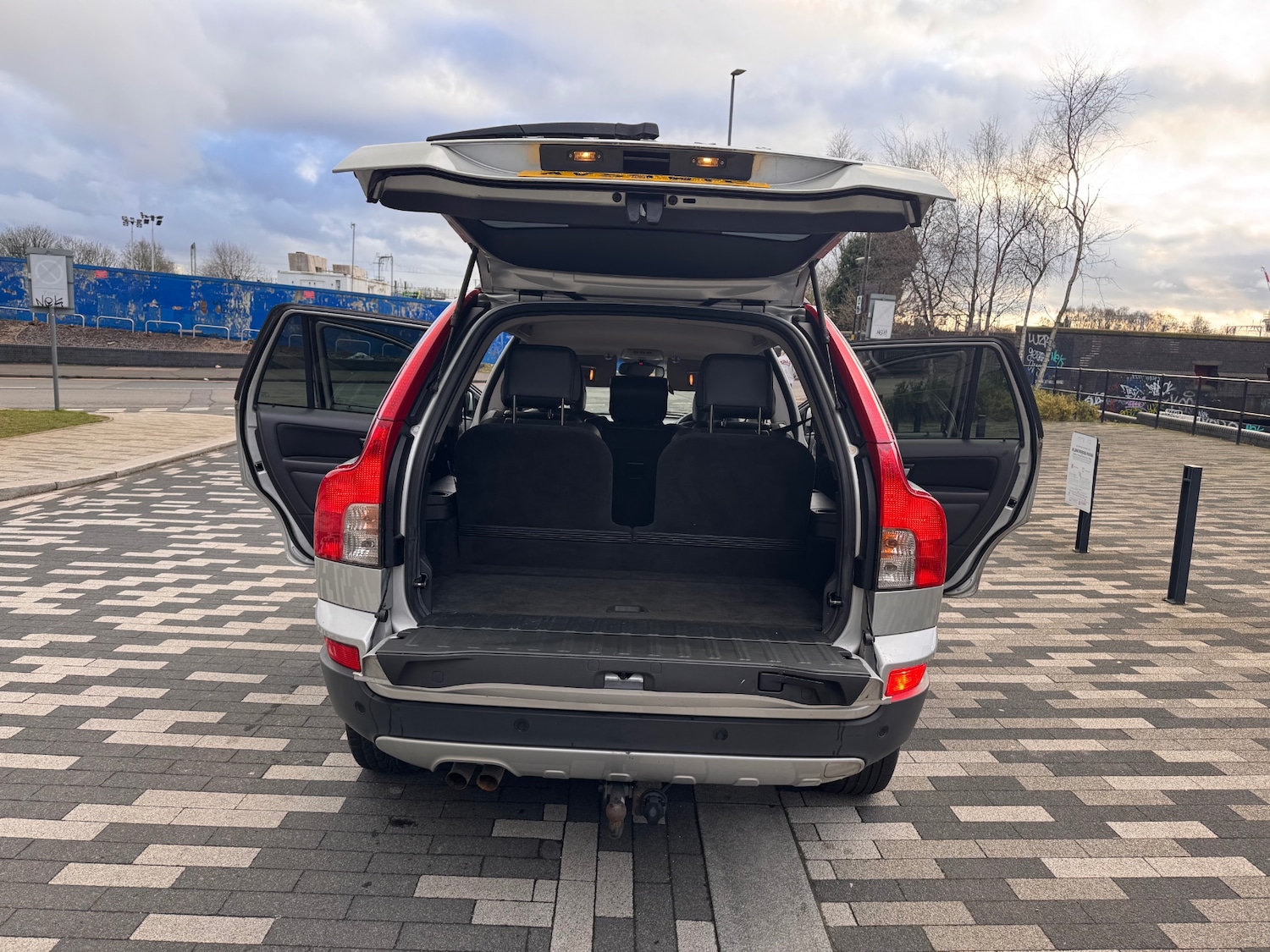 Used Volvo XC90 2009 for sale - 77244461: Photo 11