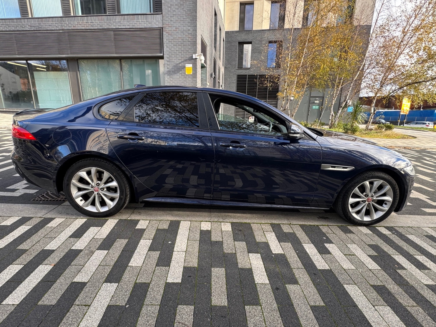 Used Jaguar XF 2016 for sale - 76643780: Photo 3