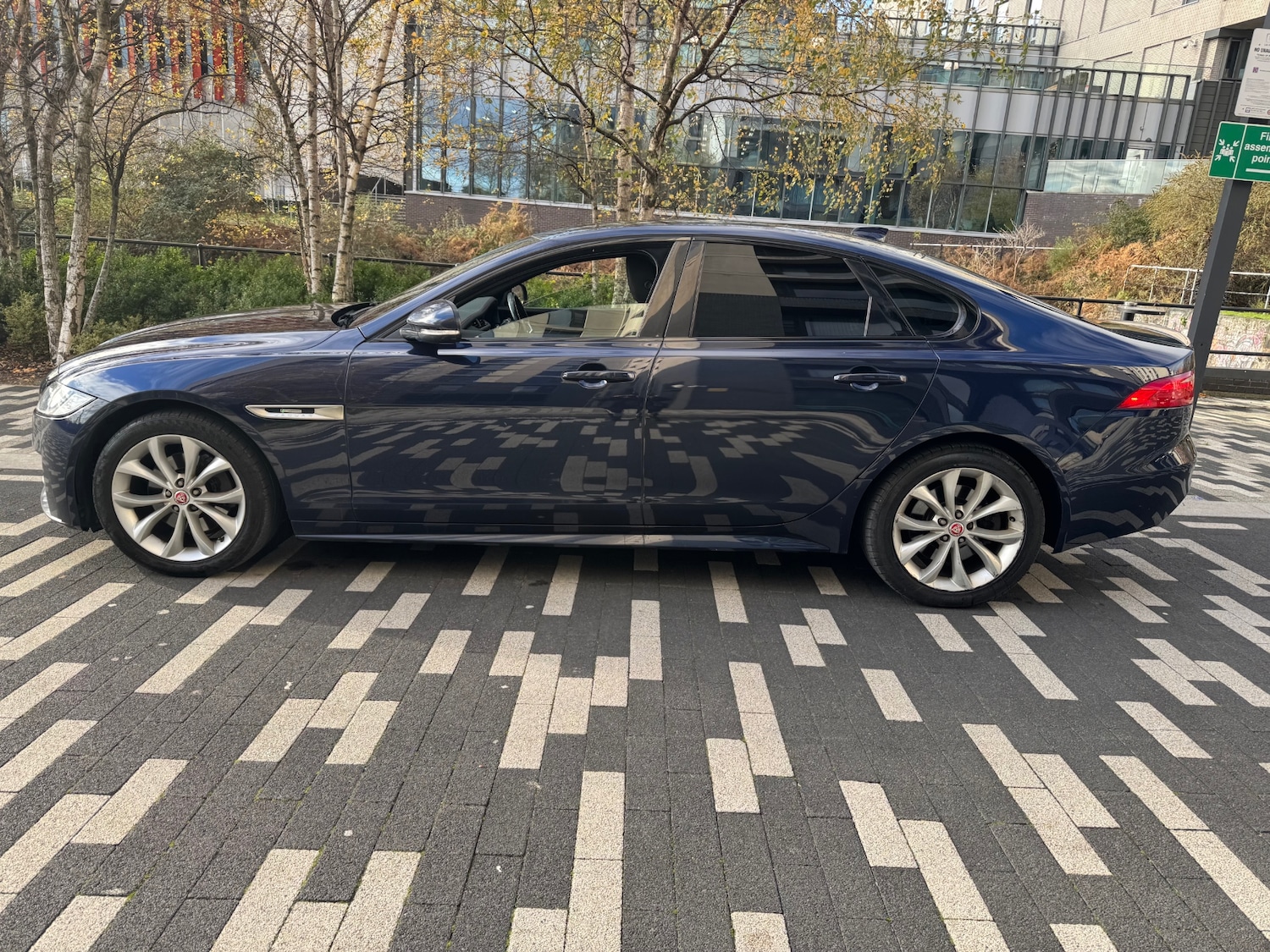 Used Jaguar XF 2016 for sale - 76643780: Photo 5