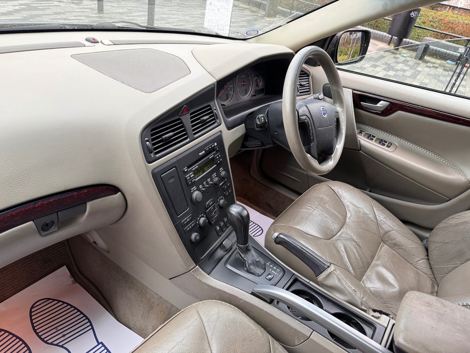 Used Volvo XC70 2003 for sale - 77467851: Photo 16