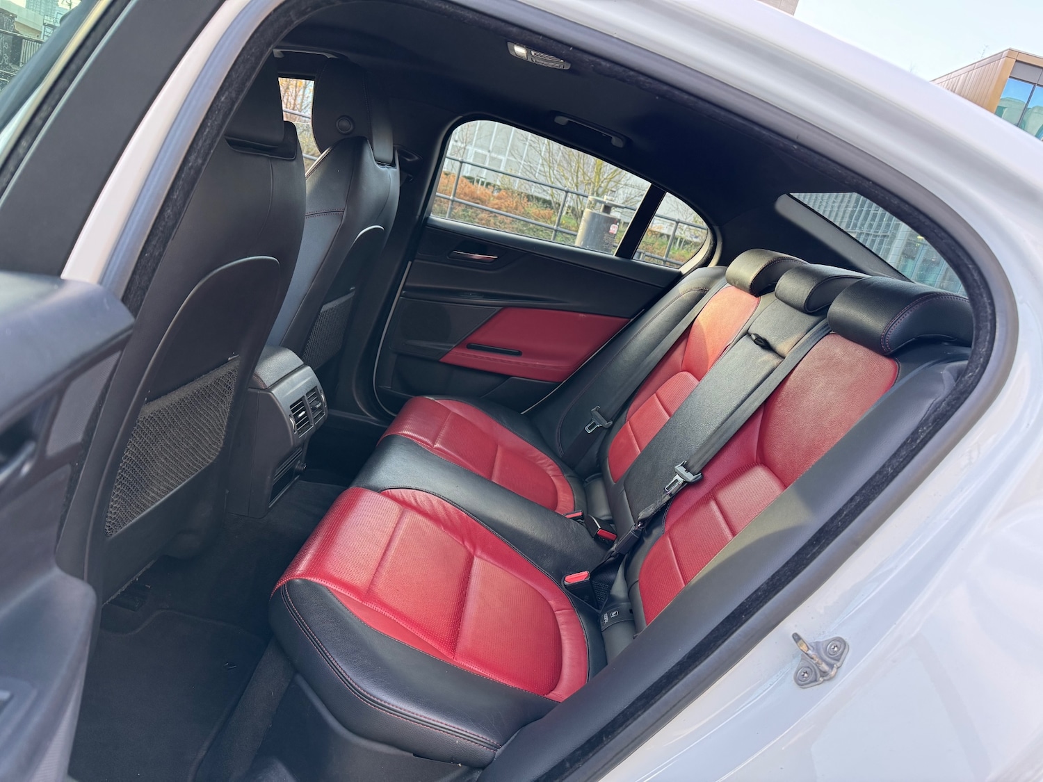 Used Jaguar XE 2015 for sale - 76898190: Photo 16