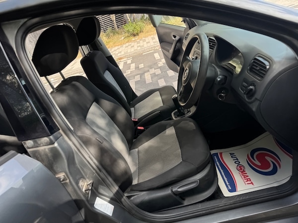 Used Volkswagen Polo 2010 for sale - 75668384: Photo 16