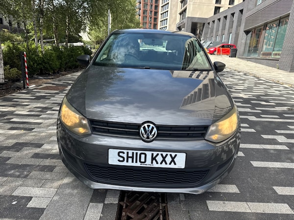 Used Volkswagen Polo 2010 for sale - 75668384: Photo 2