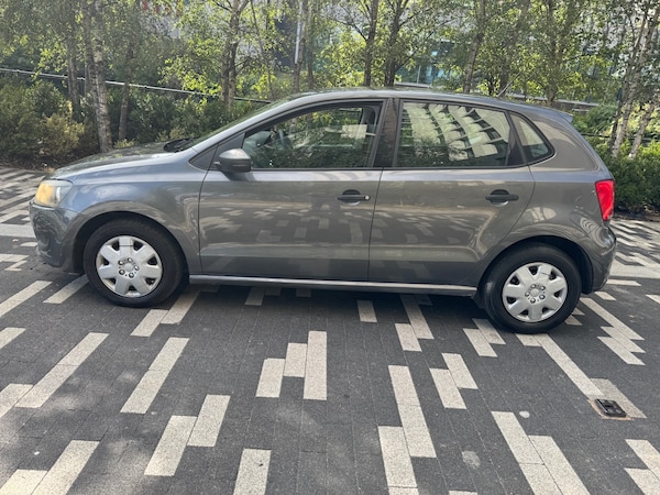 Used Volkswagen Polo 2010 for sale - 75668384: Photo 5