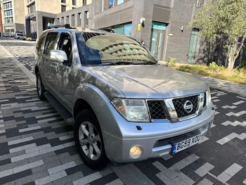 2009 (59) - 2.5 dCi 171 Tekna 5dr Auto