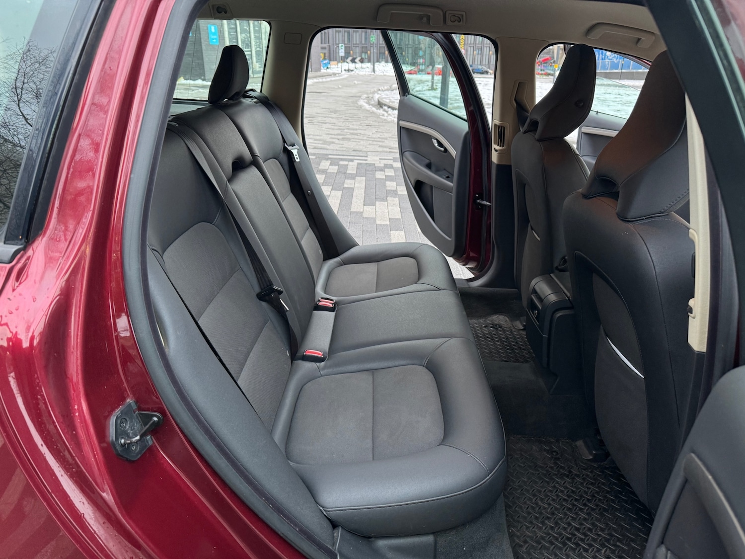 Used Volvo V70 2008 for sale - 77154615: Photo 7