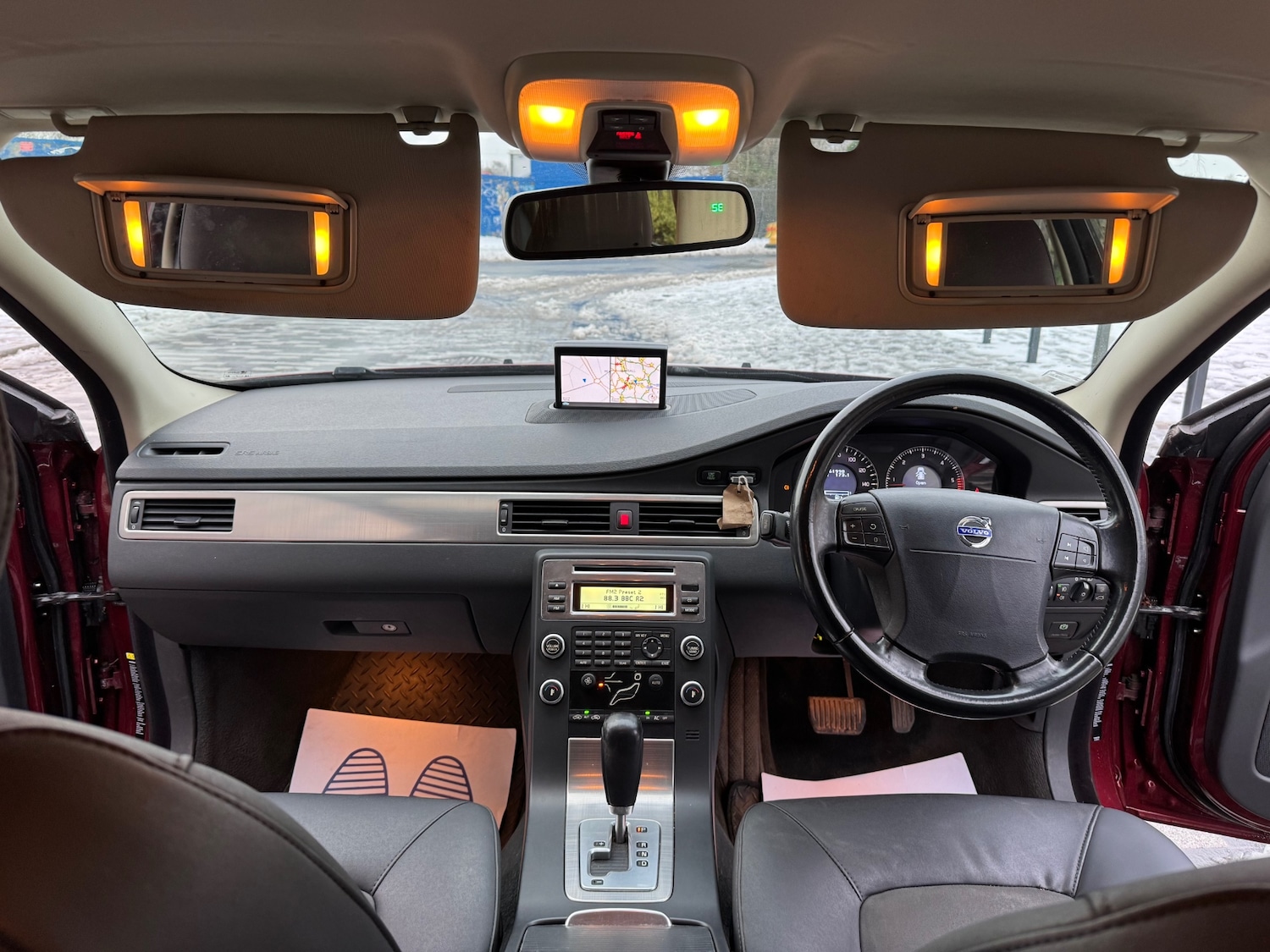 Used Volvo V70 2008 for sale - 77154615: Photo 8