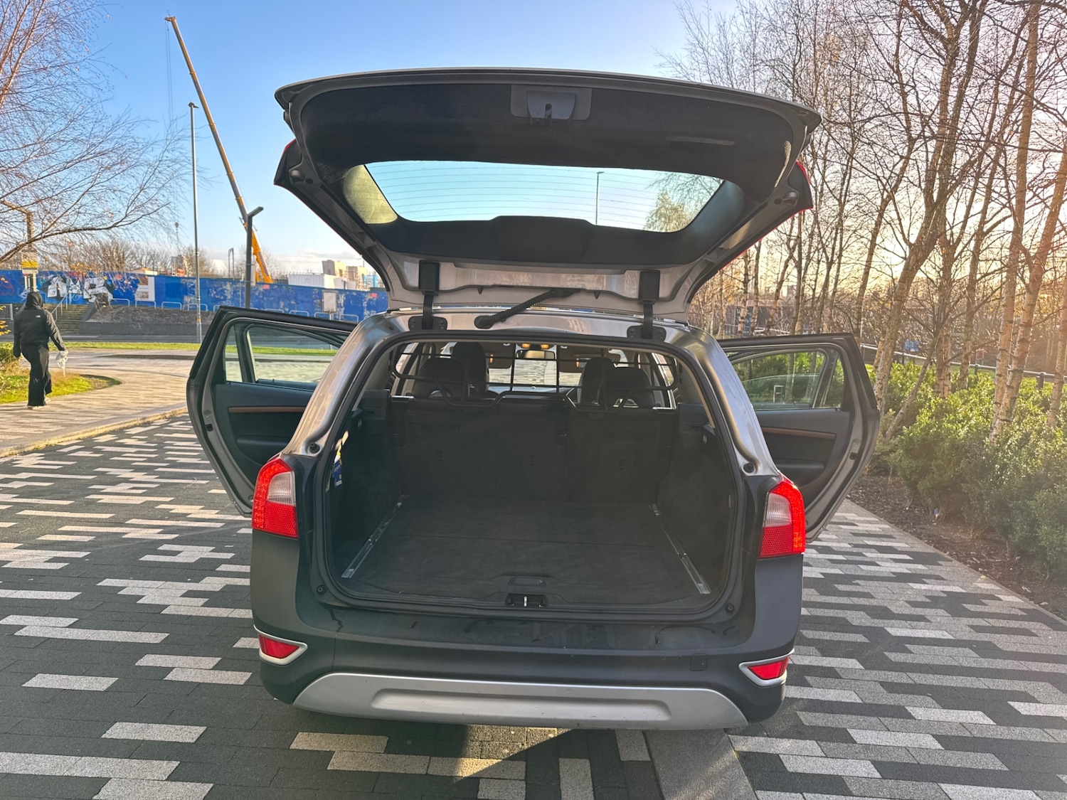 Used Volvo XC70 2009 for sale - 76898192: Photo 10