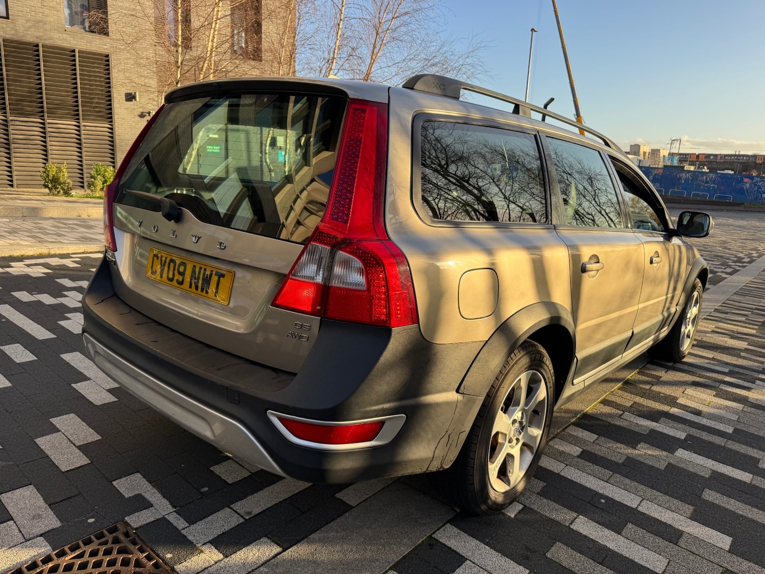 Used Volvo XC70 2009 for sale - 76898192: Photo 14