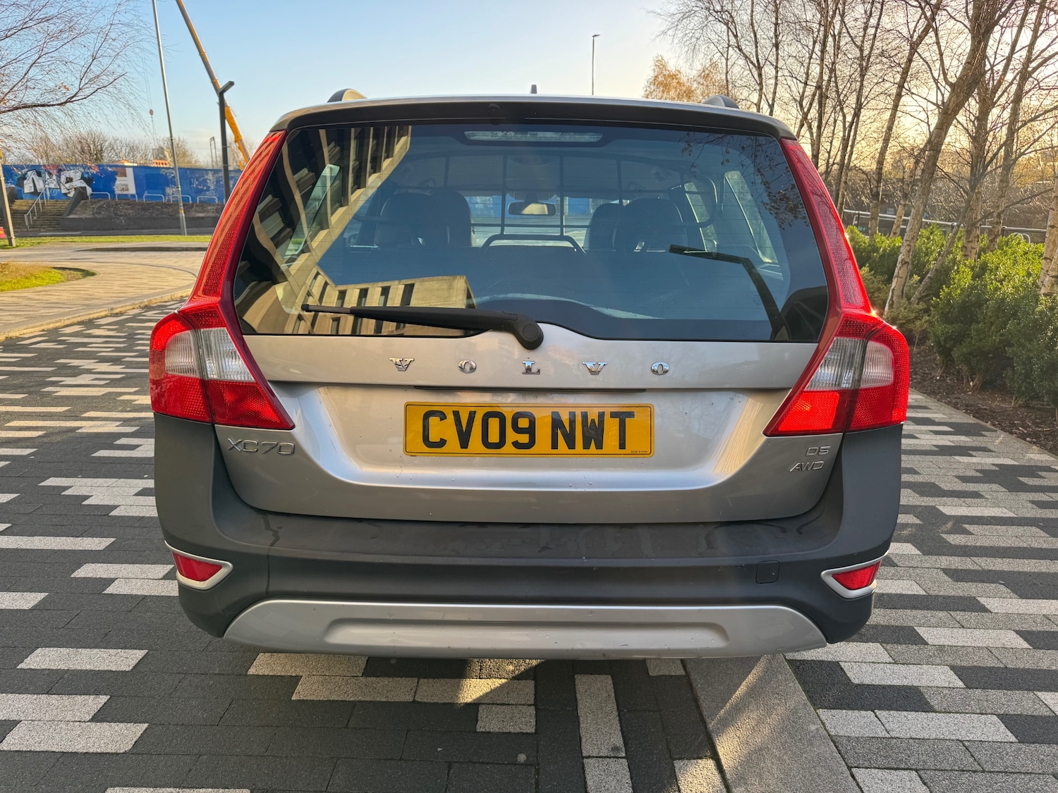 Used Volvo XC70 2009 for sale - 76898192: Photo 4