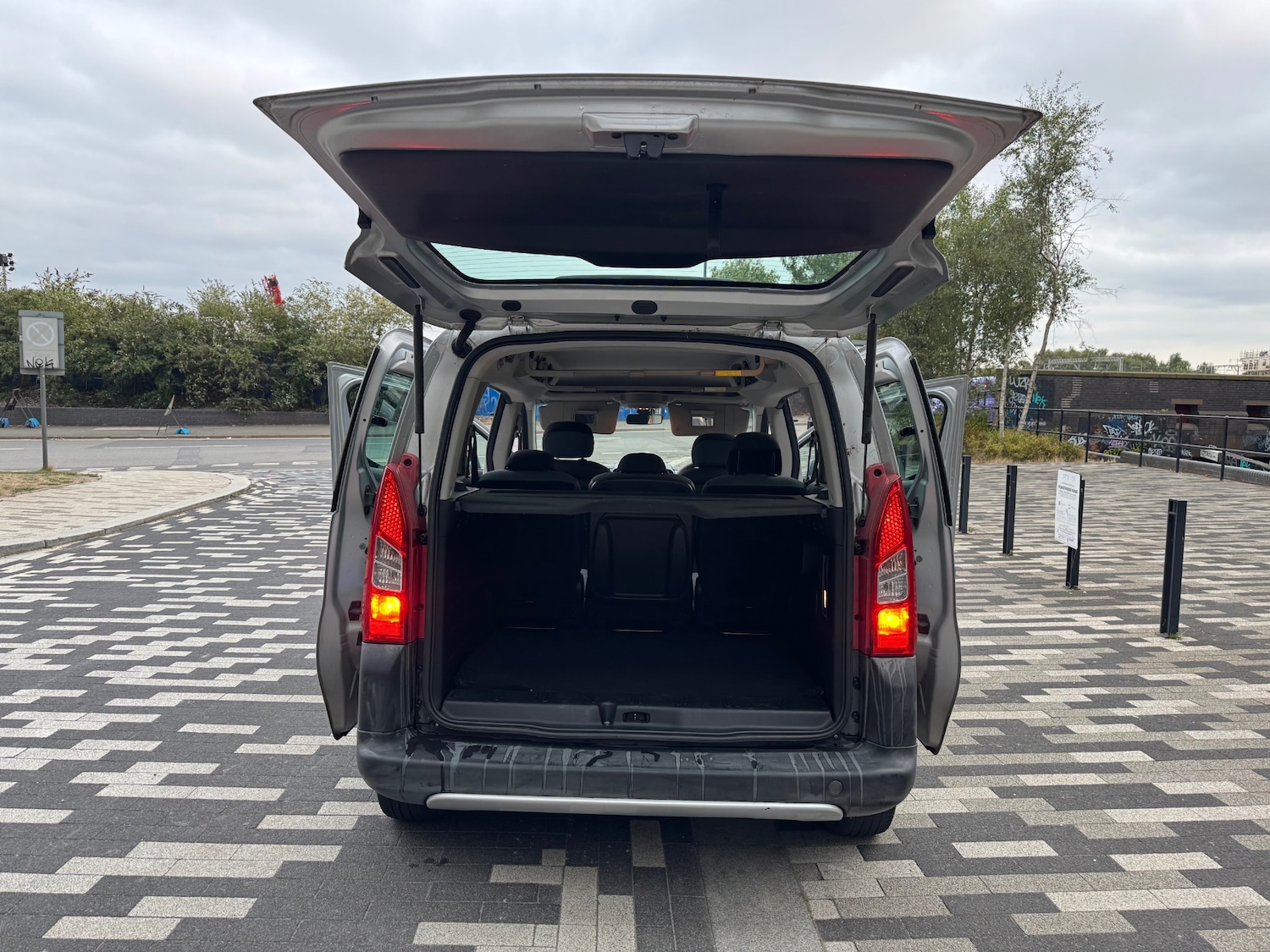 Used Citroen Berlingo Multispace 2010 for sale - 77084641: Photo 10