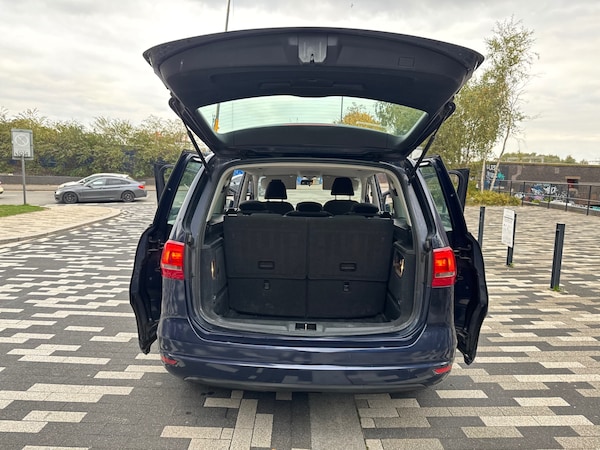 Used Volkswagen Sharan 2011 for sale - 76305835: Photo 11