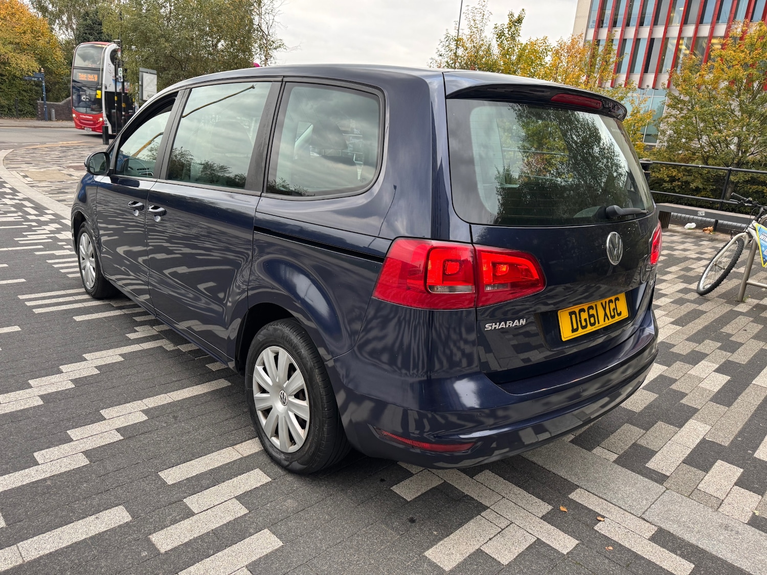 Used Volkswagen Sharan 2011 for sale - 76305835: Photo 15