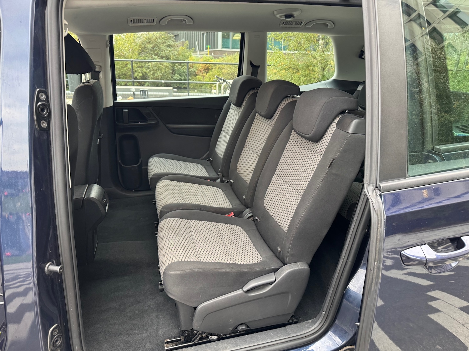 Used Volkswagen Sharan 2011 for sale - 76305835: Photo 17