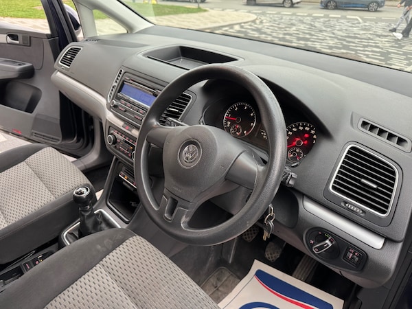 Used Volkswagen Sharan 2011 for sale - 76305835: Photo 9
