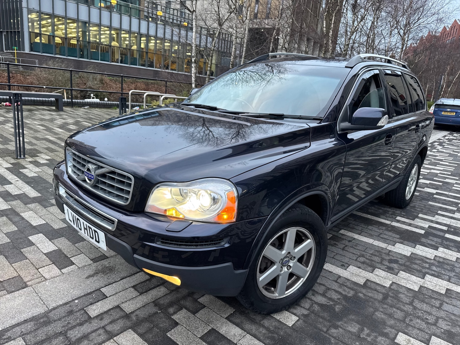Used Volvo XC90 2010 for sale - 77610460: Photo 13