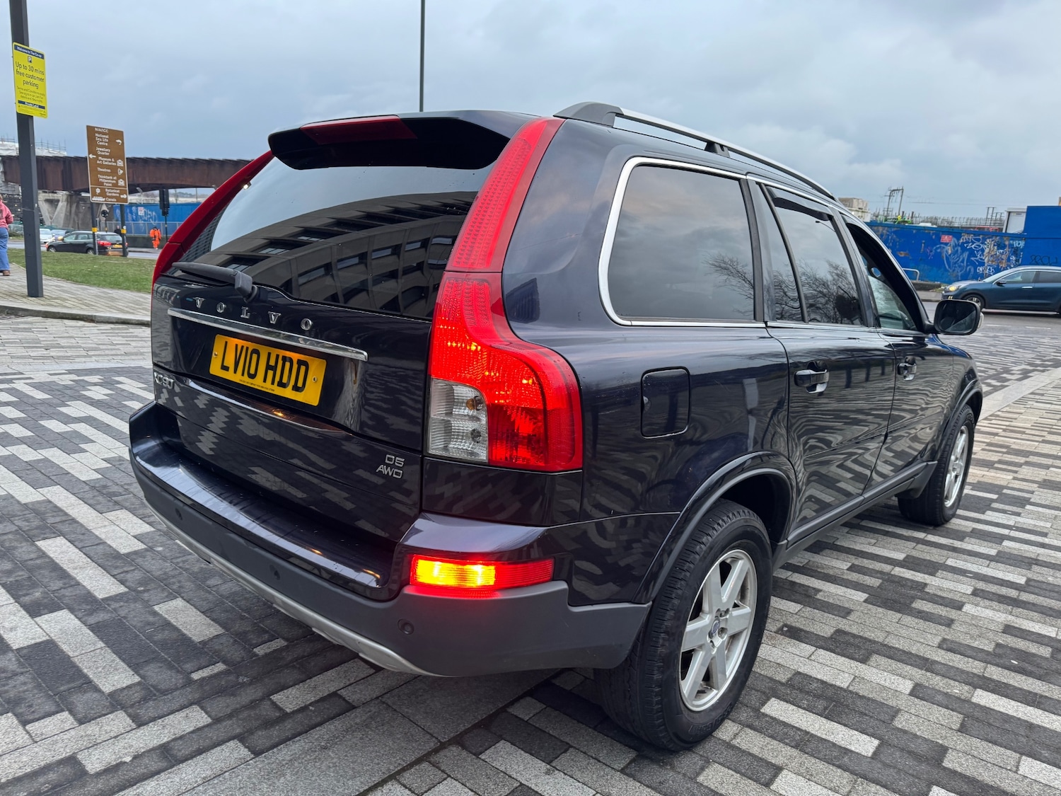 Used Volvo XC90 2010 for sale - 77610460: Photo 14