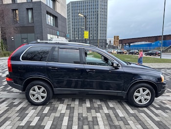 Used Volvo XC90 2010 for sale - 77610460: Photo