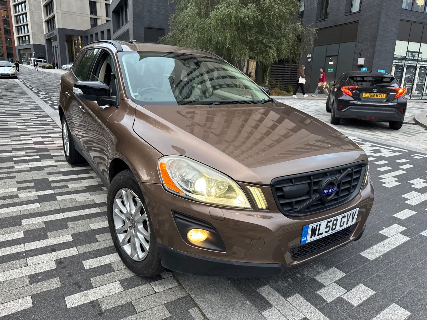 Used Volvo XC60 2009 for sale - 76198750: Photo 1
