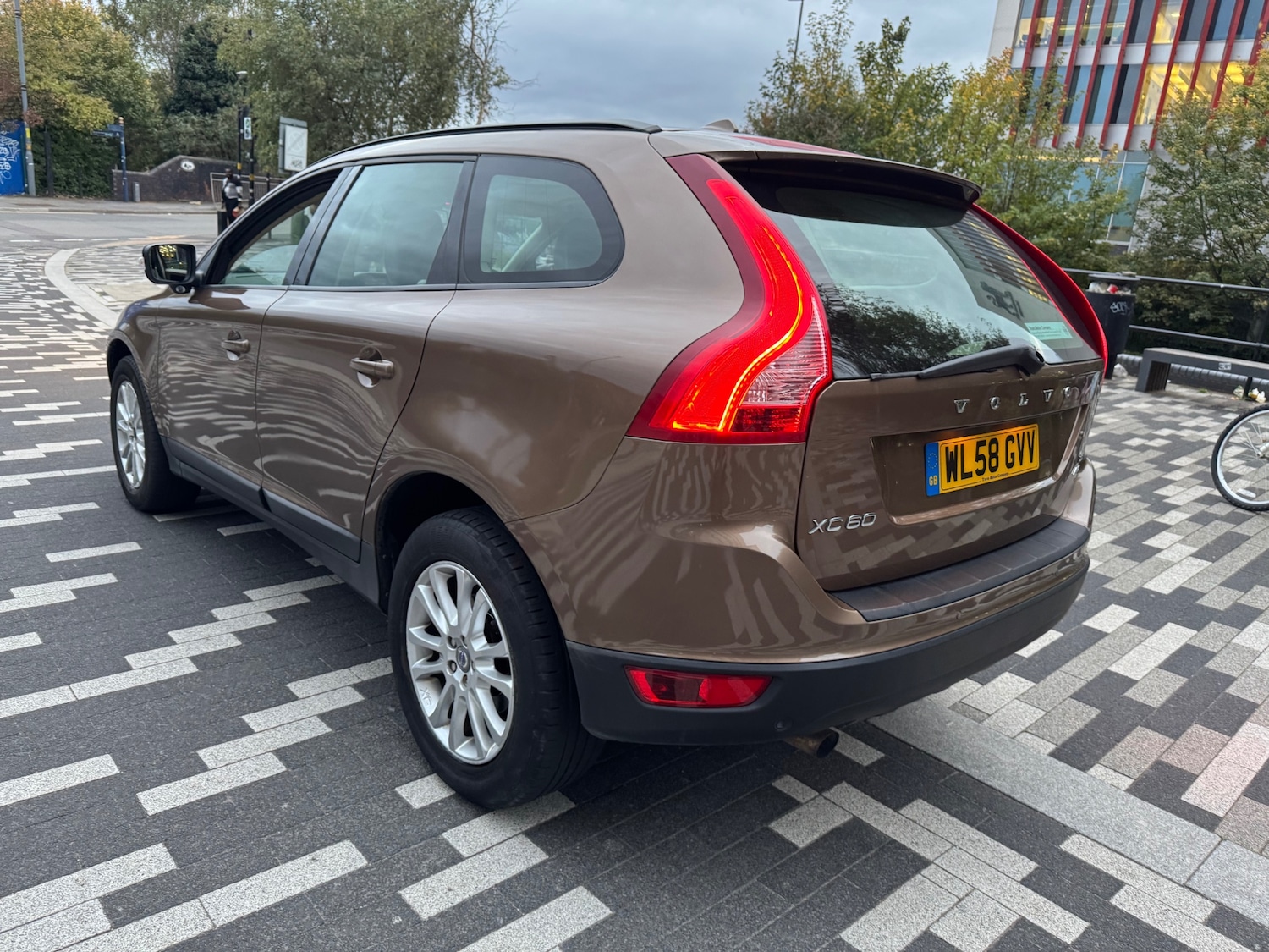 Used Volvo XC60 2009 for sale - 76198750: Photo 15