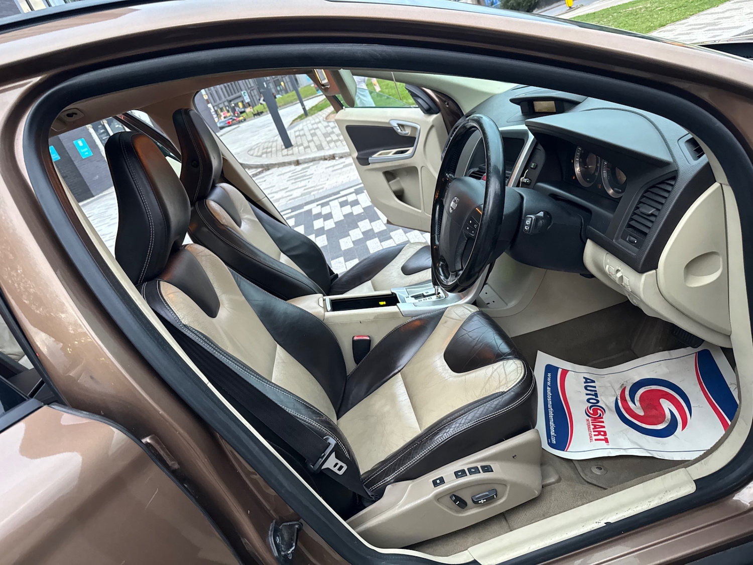 Used Volvo XC60 2009 for sale - 76198750: Photo 18