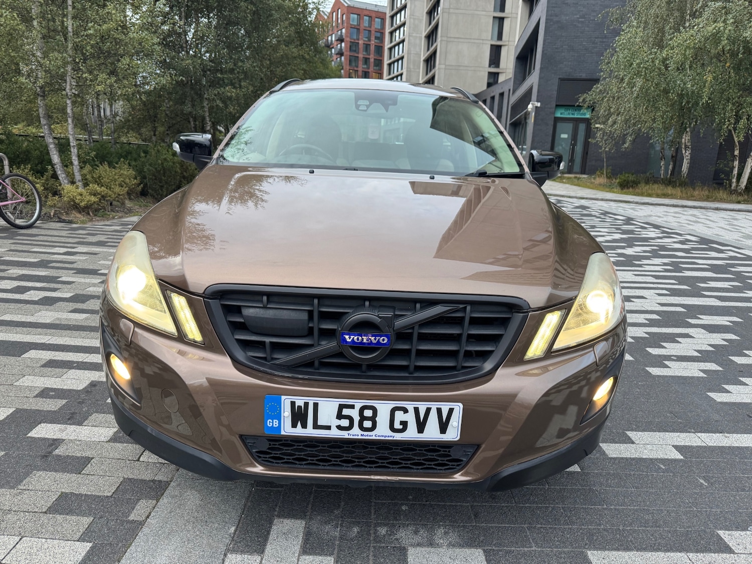 Used Volvo XC60 2009 for sale - 76198750: Photo 2