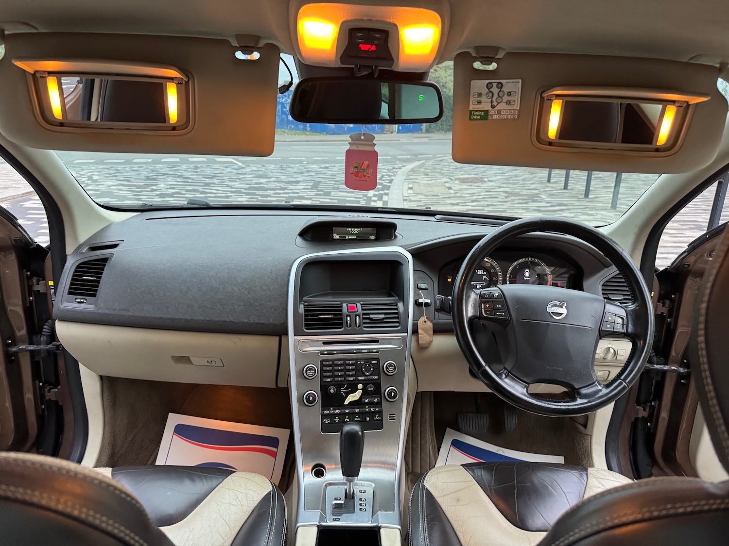 Used Volvo XC60 2009 for sale - 76198750: Photo 8