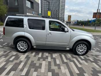 Used Nissan Pathfinder 2011 for sale - 74475490: Photo