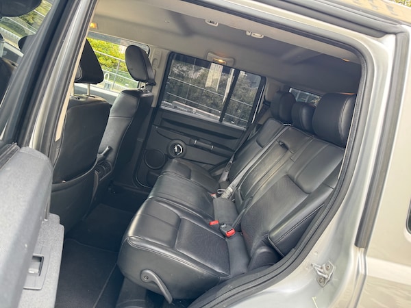 Used Jeep Commander 2009 for sale - 76174312: Photo 17