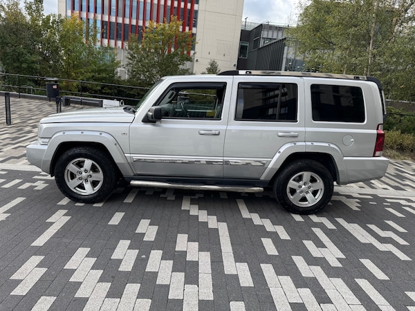 Used Jeep Commander 2009 for sale - 76174312: Photo 5