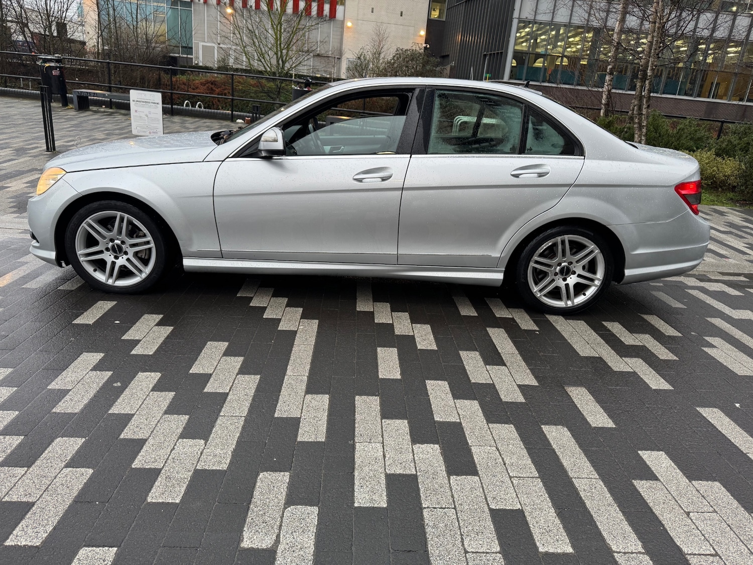 Used Mercedes-Benz C Class 2008 for sale - 77548684: Photo 5