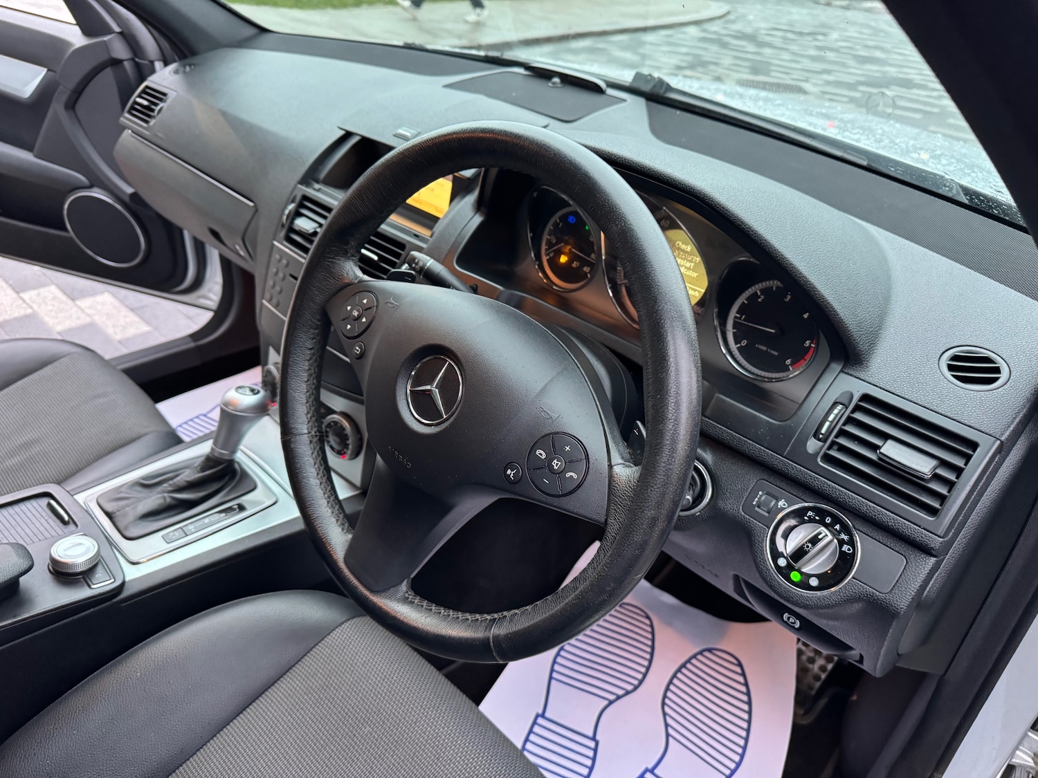 Used Mercedes-Benz C Class 2008 for sale - 77548684: Photo 9