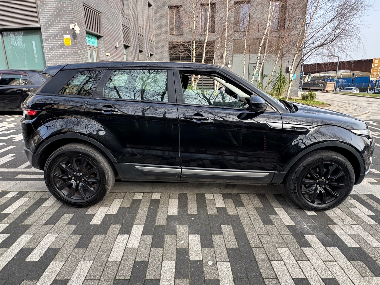 Used Land Rover Range Rover Evoque 2014 for sale - 77766859: Photo 3