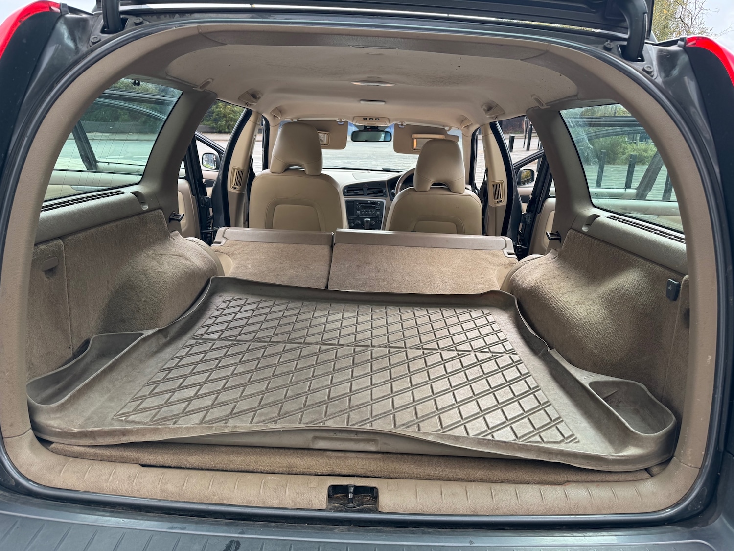 Used Volvo V70 2006 for sale - 76335260: Photo 11