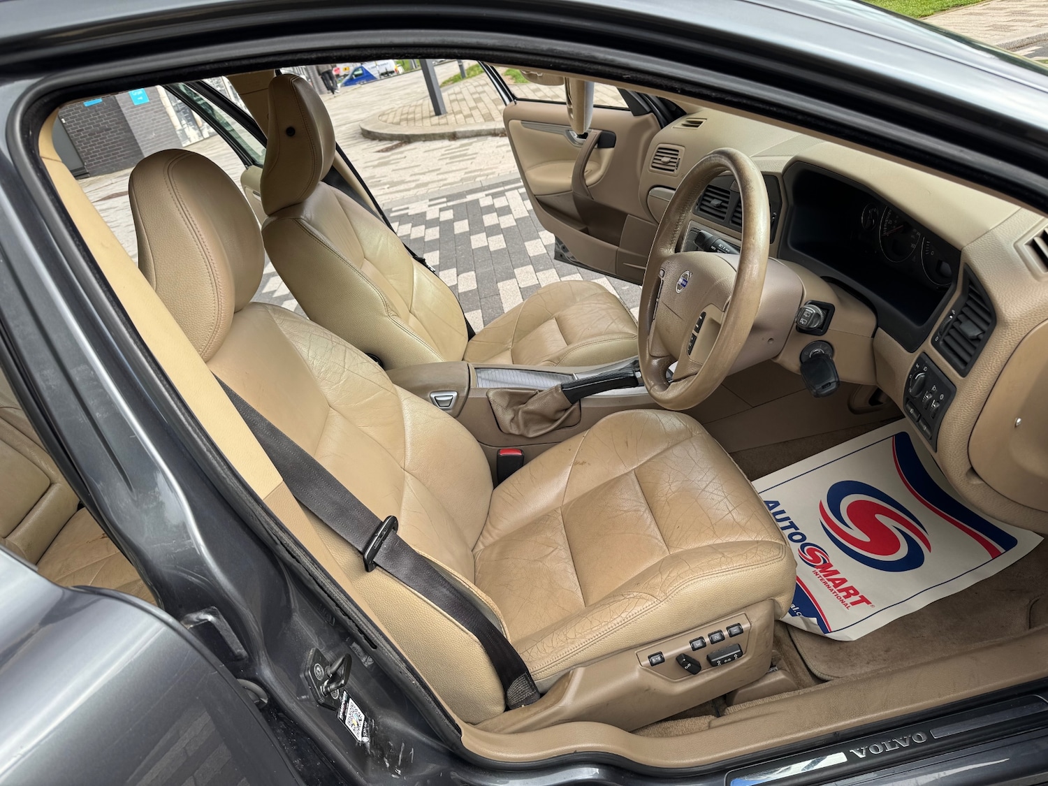 Used Volvo V70 2006 for sale - 76335260: Photo 18