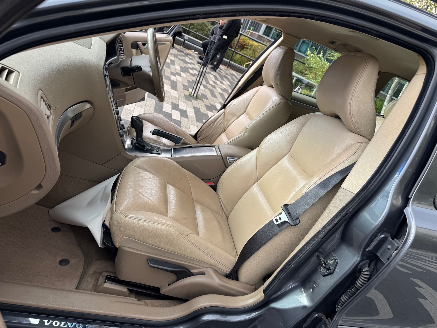 Used Volvo V70 2006 for sale - 76335260: Photo 6