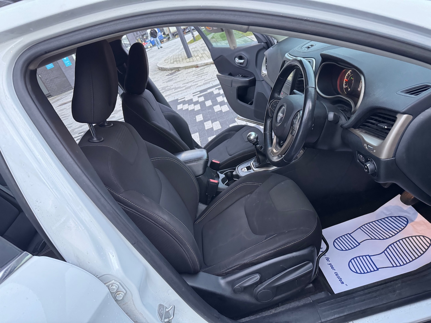 Used Jeep Cherokee 2015 for sale - 77189576: Photo 18