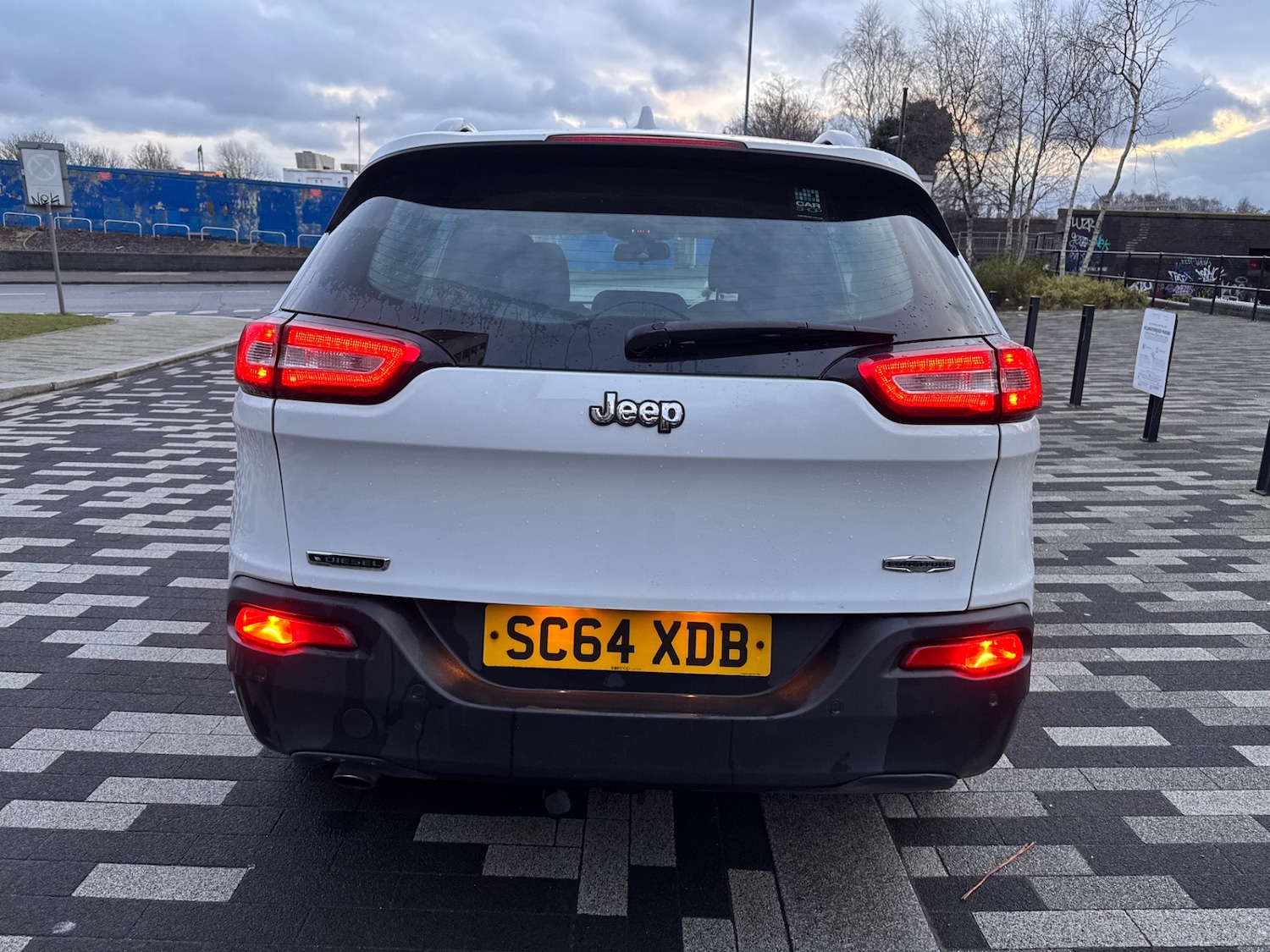 Used Jeep Cherokee 2015 for sale - 77189576: Photo 4