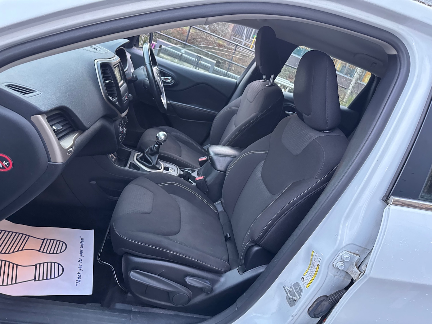 Used Jeep Cherokee 2015 for sale - 77189576: Photo 6